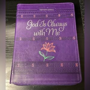 “GOD IS ALWAYS WITH ME” DEVOTIONAL BOOK IN A LEATHER ZIP CLOSURE CASE